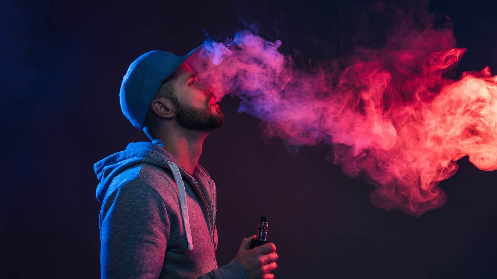 نکاتی که قبل از خرید ویپ باید بدانید - vaping boy min